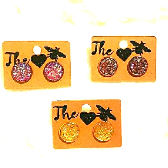 The LuvB's Collection Jewelry - Druzzy 3/$16 1 Yellow/ gold base/1- gold pink w/rosegold base & 1  red boho